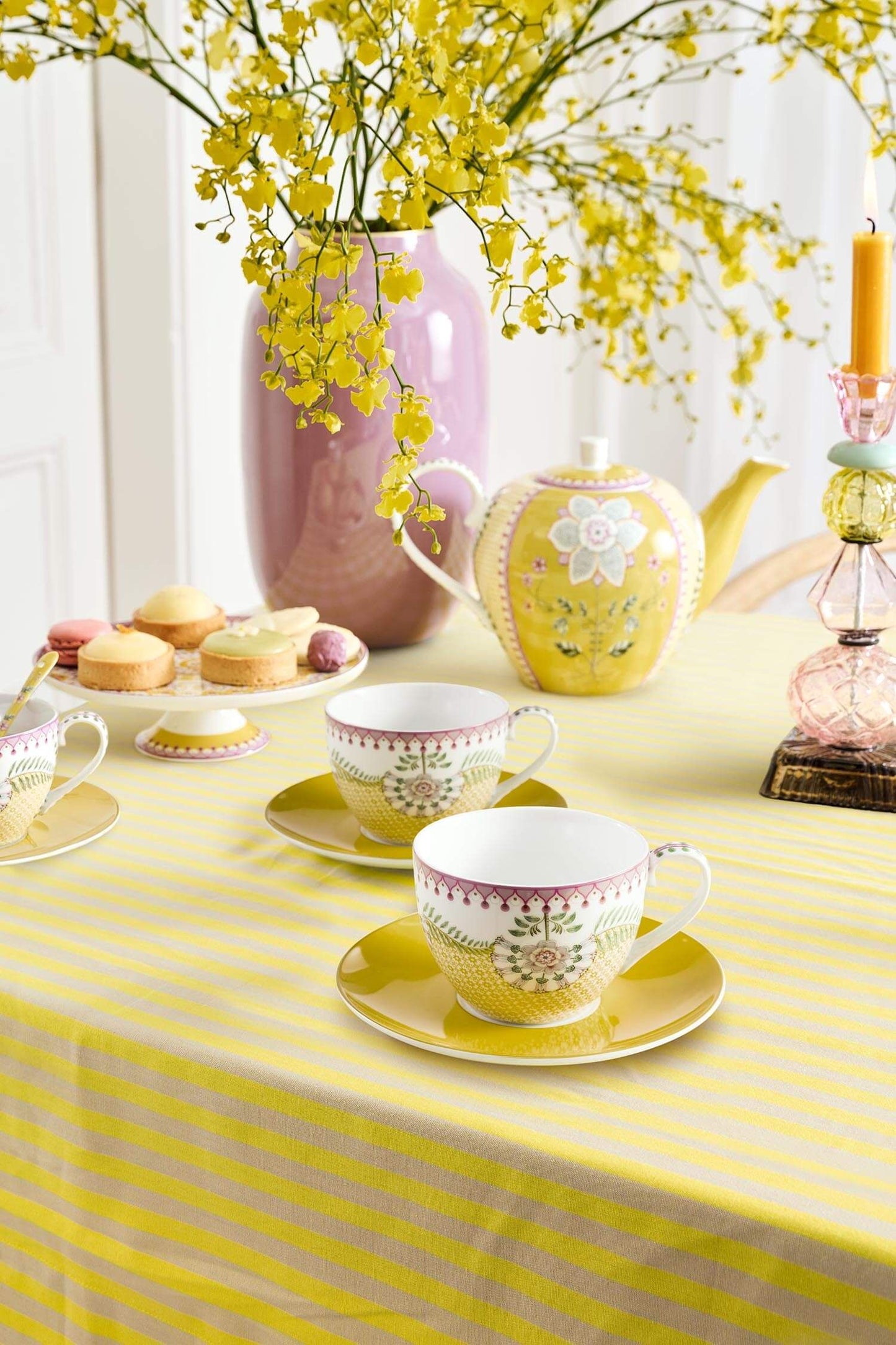 Set Taza + Plato Lily & Lotus Amarillo